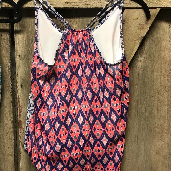 Cute cami style shirt bundle tank blue pink - Picture 3 of 7